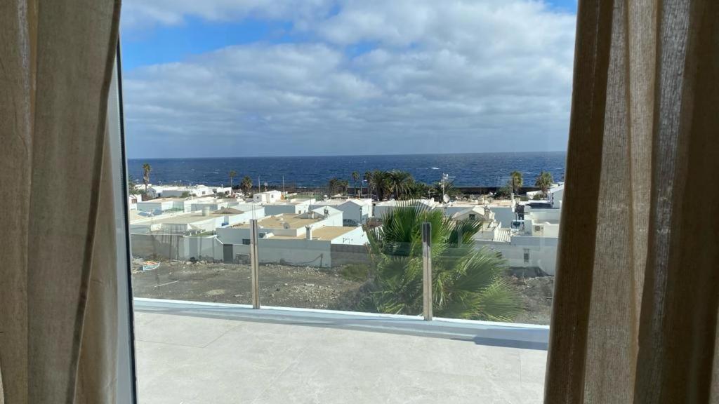 Cocomar II ~ Ocean View Loft Apartment Guatiza Екстериор снимка